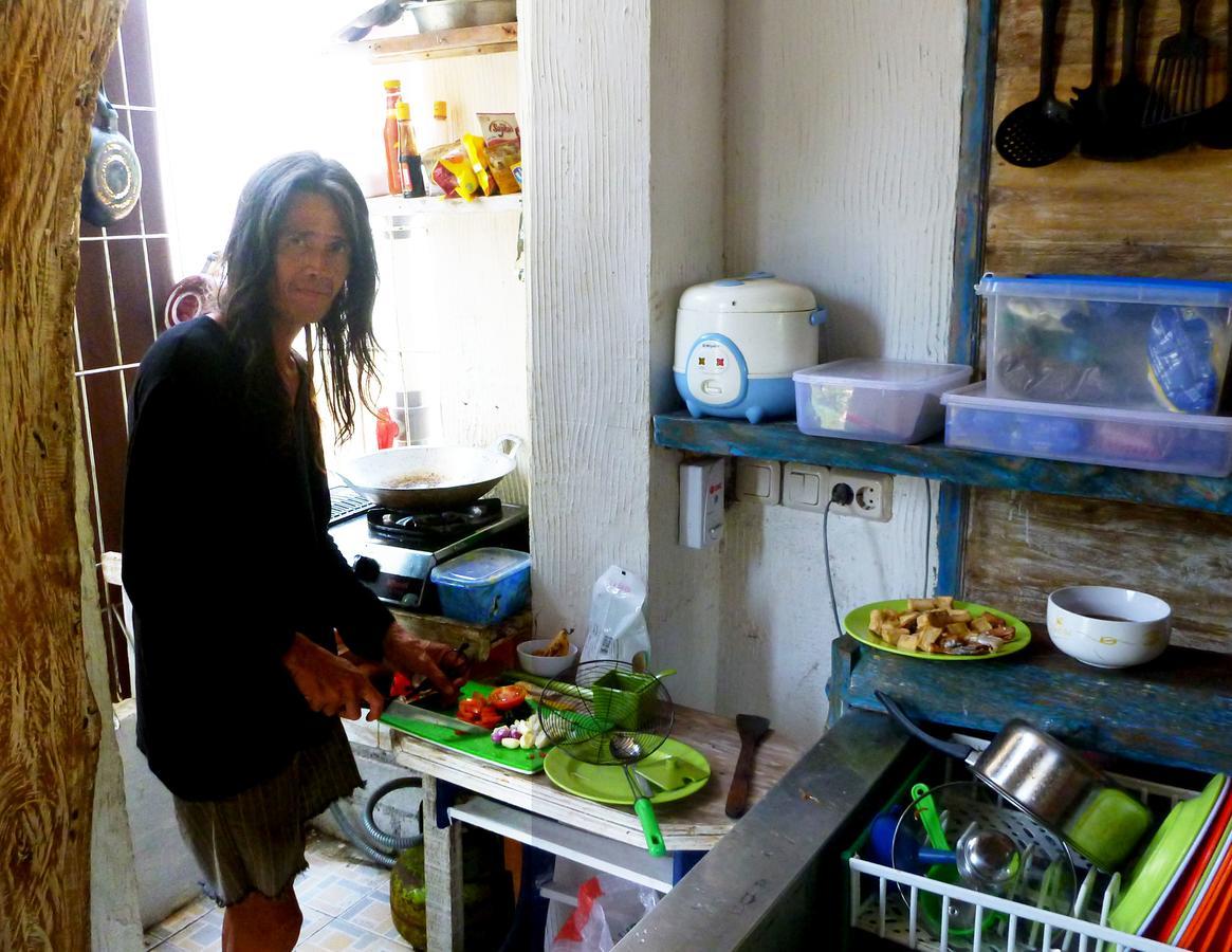Gipsy Backpackers Hostel Джили Трауанган Екстериор снимка